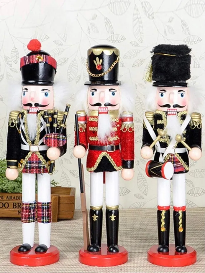 Black soldier nutcracker medium size