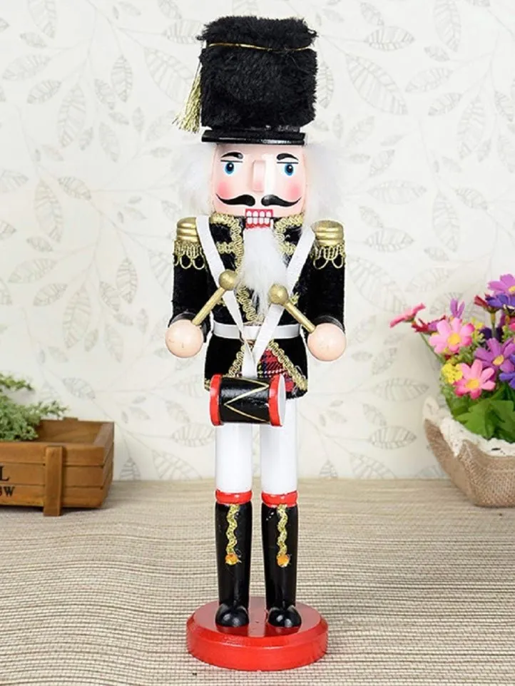 Black soldier nutcracker medium size