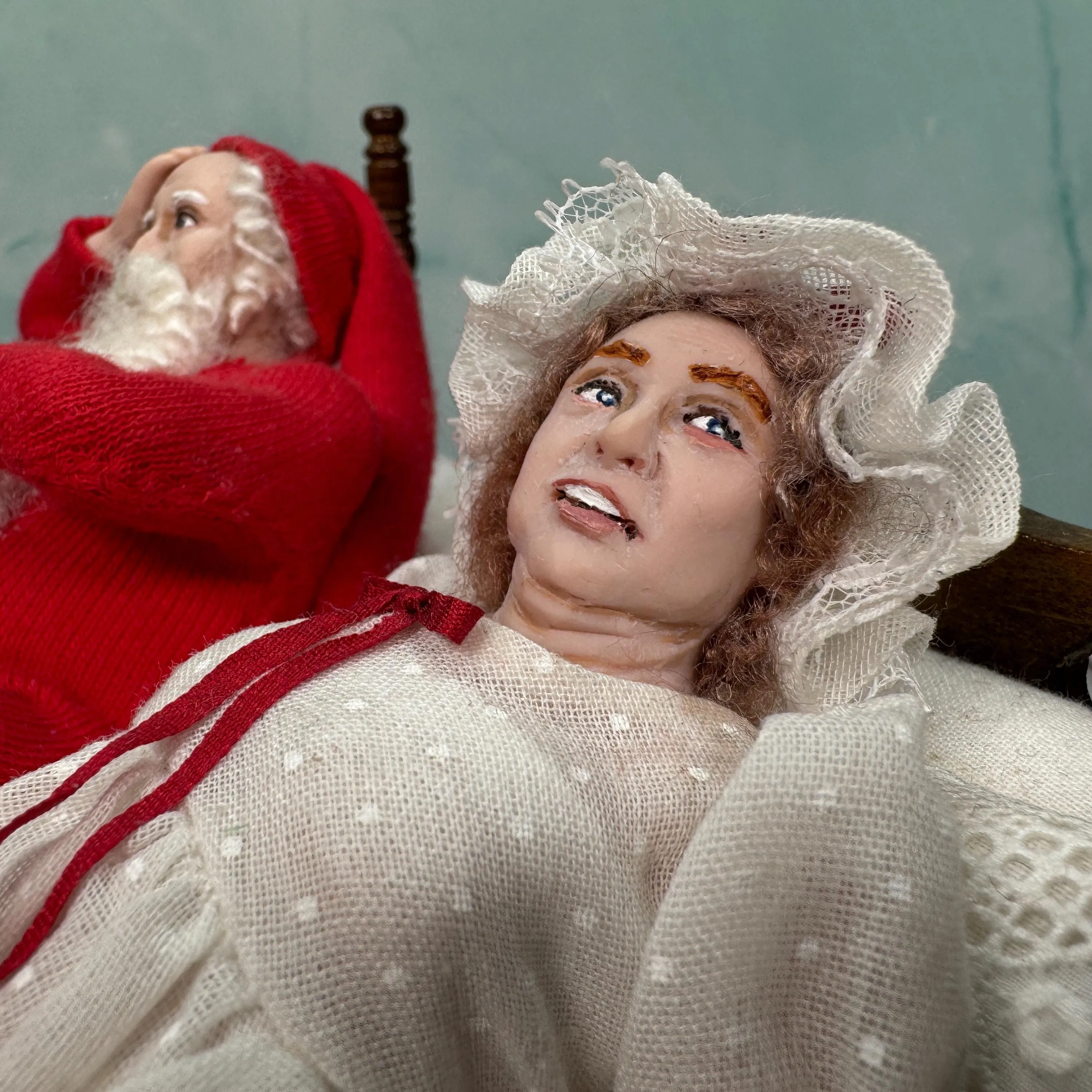 Dollhouse Miniature  ~ Artisan Twin Minis Handmade Hand Sculpted Santa & Mrs. Claus Dolls in Bed Christmas